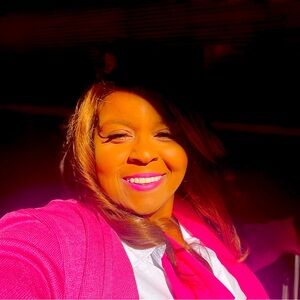 Meet your Posher, Alesa